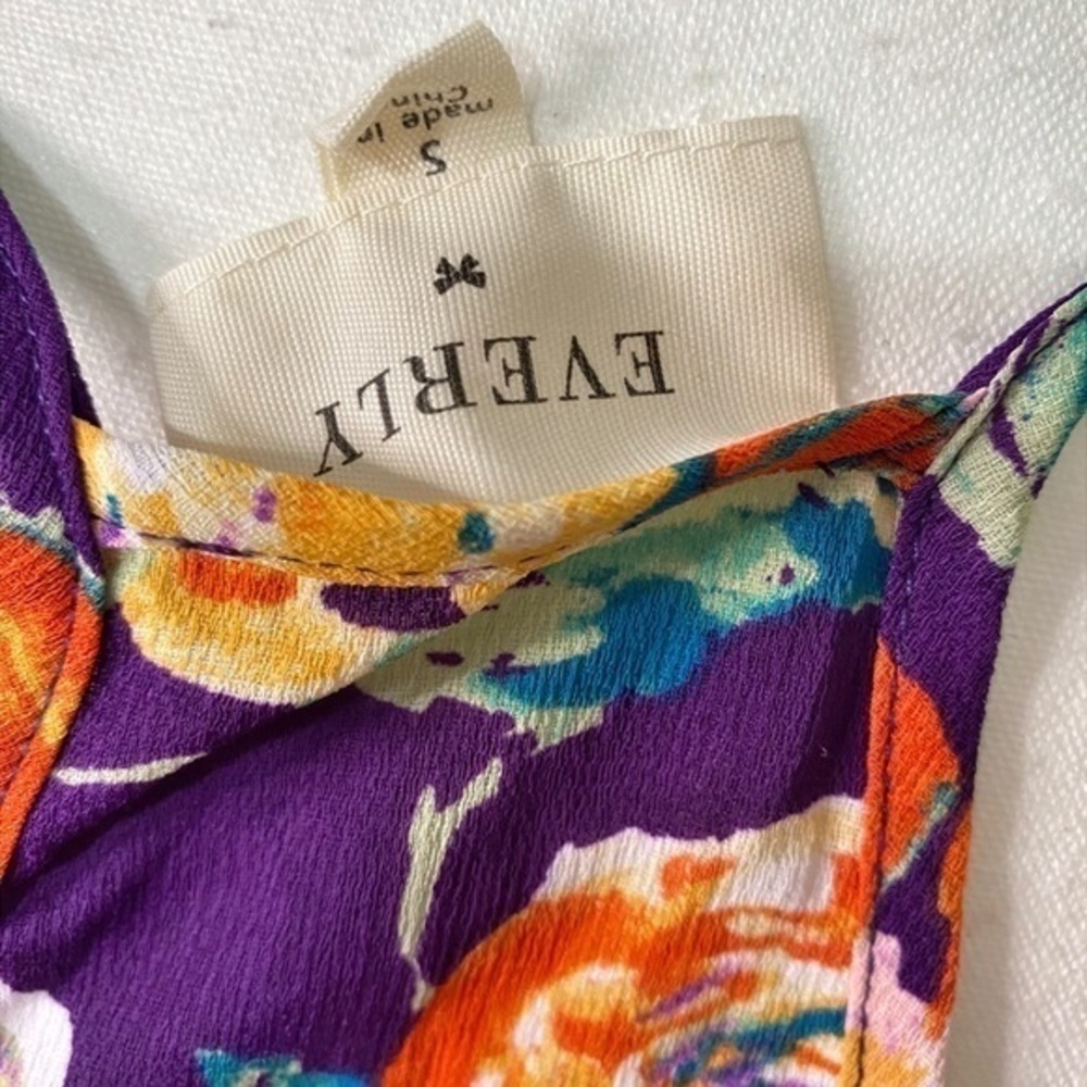 Everly Women Purple Floral Romper - Picture 6 of 13